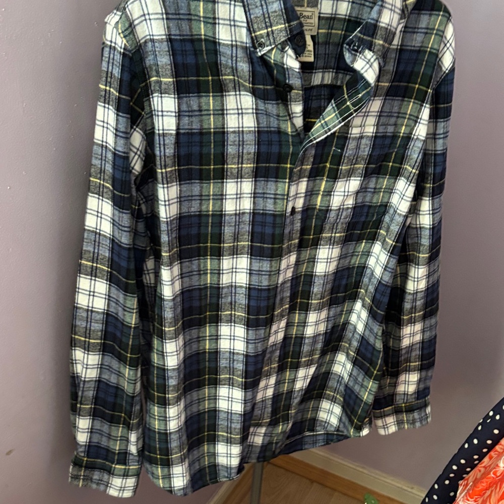 New L.L. Bean Men’s Navy, Green & White Plaid Button-Down Shirt Sz M Reg - Picture 6 of 7